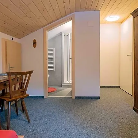Hostel Lehmann's