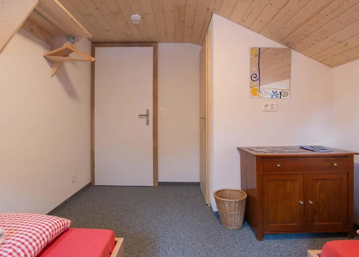 레만스 헤르베르게 호스텔